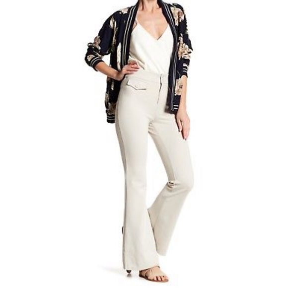 Romeo + Juliet. Size M pants. - Picture 2 of 6